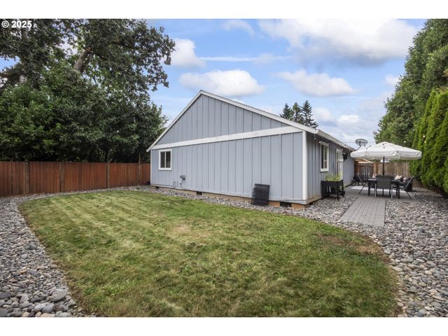 13112 MAGGIE Pl, Oregon City, OR 97045