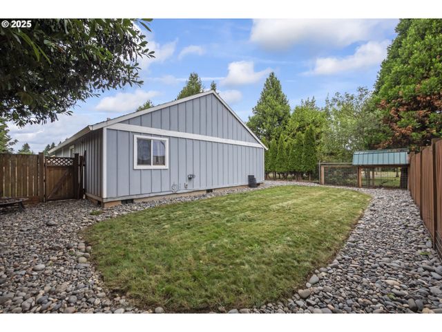 13112 MAGGIE Pl, Oregon City, OR 97045