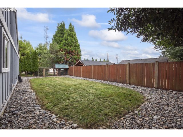 13112 MAGGIE Pl, Oregon City, OR 97045