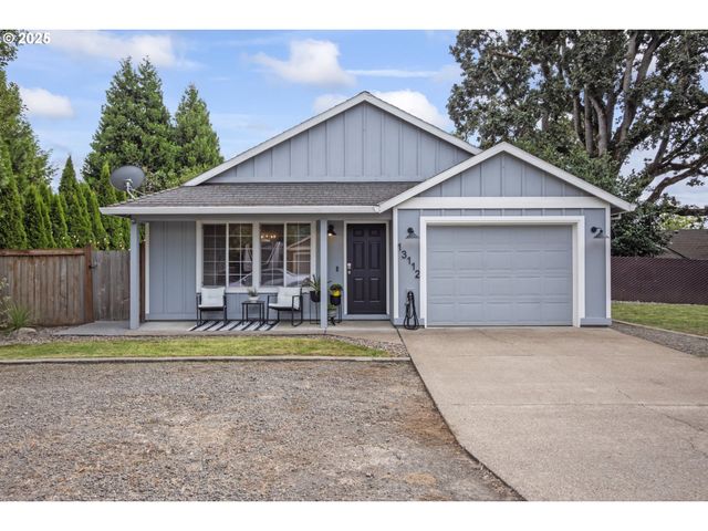 13112 MAGGIE Pl, Oregon City, OR 97045