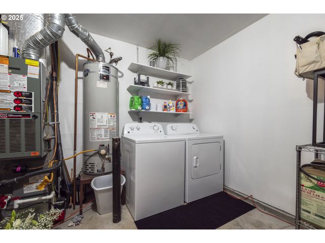 13112 MAGGIE Pl, Oregon City, OR 97045