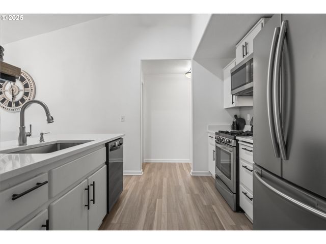13112 MAGGIE Pl, Oregon City, OR 97045