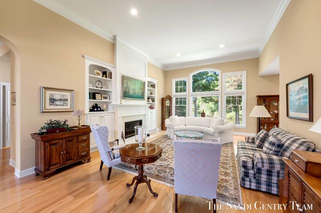18090 Wildwood Springs Parkway, Spring Lake Twp, MI 49456