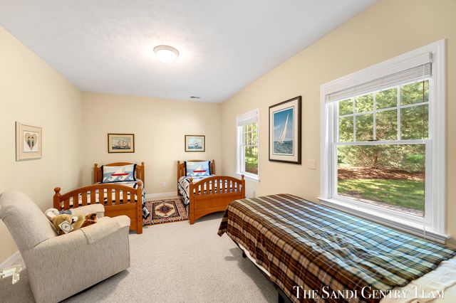 18090 Wildwood Springs Parkway, Spring Lake Twp, MI 49456