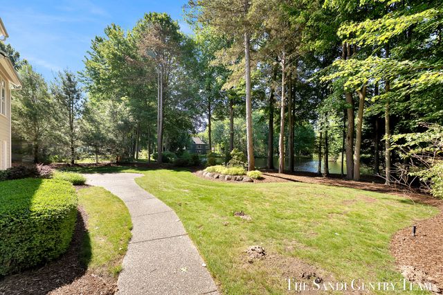 18090 Wildwood Springs Parkway, Spring Lake Twp, MI 49456