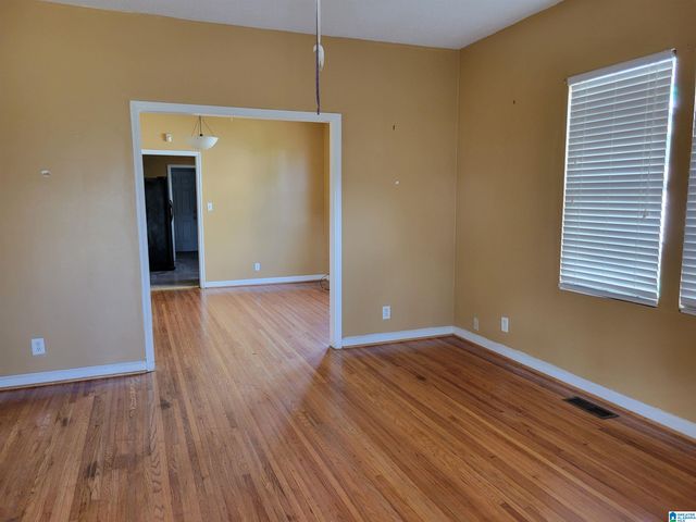 5528 AVENUE Q, Birmingham, AL 35208