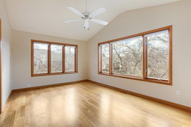 9934 Old Wagon Trail, Eden Prairie, MN 55347