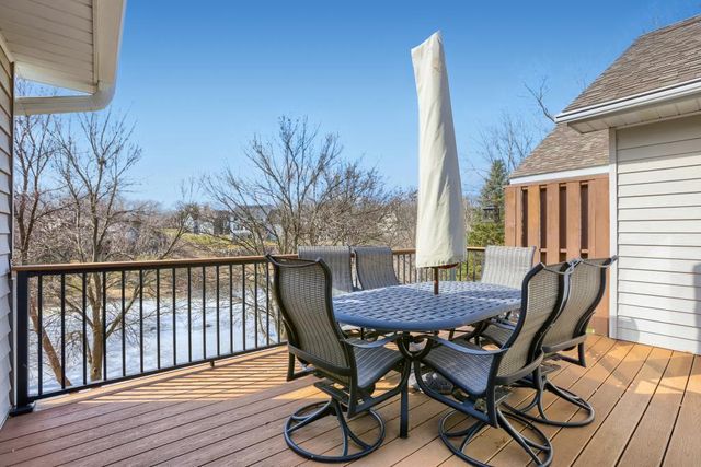 9934 Old Wagon Trail, Eden Prairie, MN 55347