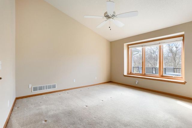 9934 Old Wagon Trail, Eden Prairie, MN 55347