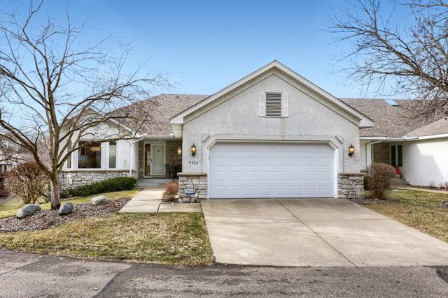 9934 Old Wagon Trail, Eden Prairie, MN 55347