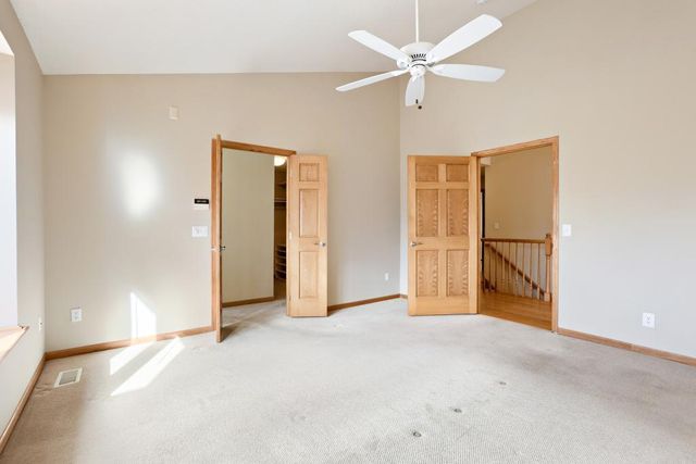 9934 Old Wagon Trail, Eden Prairie, MN 55347