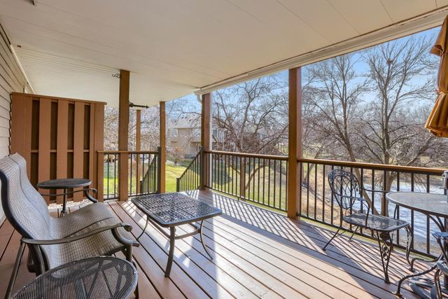 9934 Old Wagon Trail, Eden Prairie, MN 55347