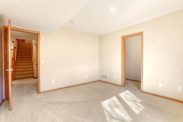 9934 Old Wagon Trail, Eden Prairie, MN 55347