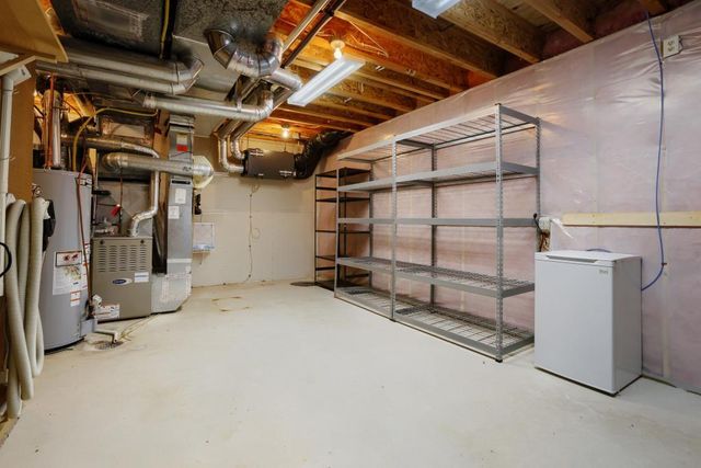 9934 Old Wagon Trail, Eden Prairie, MN 55347