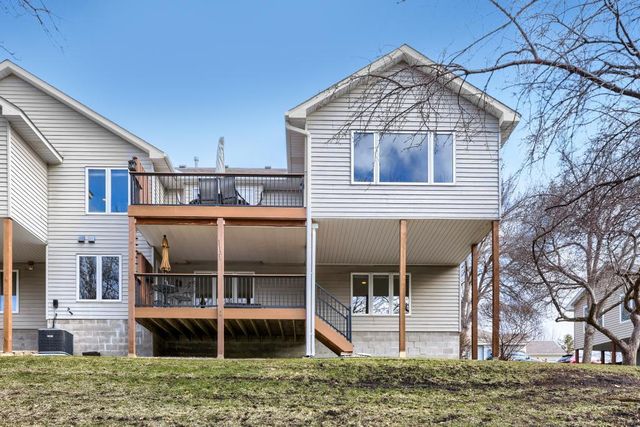 9934 Old Wagon Trail, Eden Prairie, MN 55347