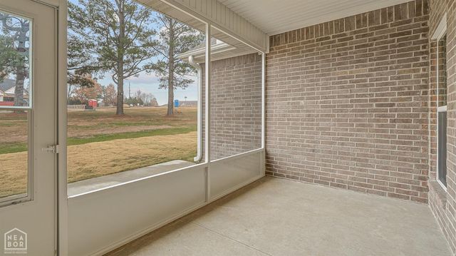 1103 Summit Ridge Drive, Paragould, AR 72450