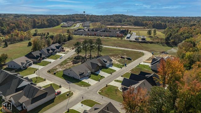 1103 Summit Ridge Drive, Paragould, AR 72450