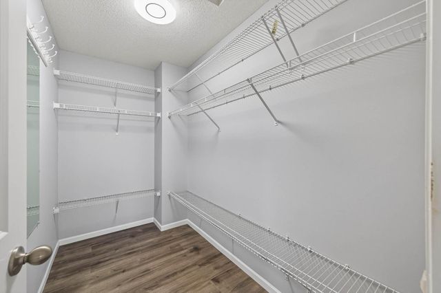 5034 Yuma Lane N, Plymouth, MN 55446