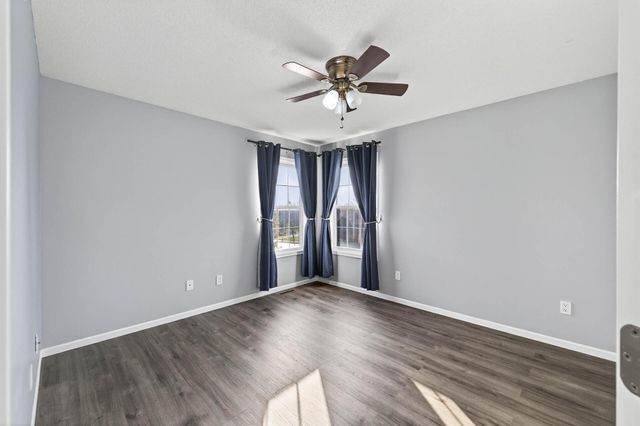 5034 Yuma Lane N, Plymouth, MN 55446