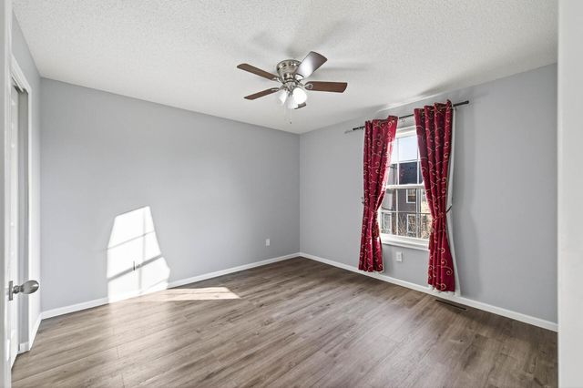 5034 Yuma Lane N, Plymouth, MN 55446