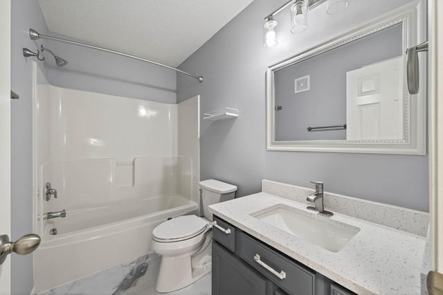 5034 Yuma Lane N, Plymouth, MN 55446