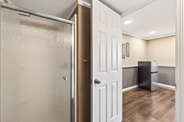 5034 Yuma Lane N, Plymouth, MN 55446