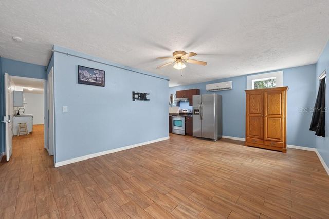 5127 PINE STREET, Seffner, FL 33584
