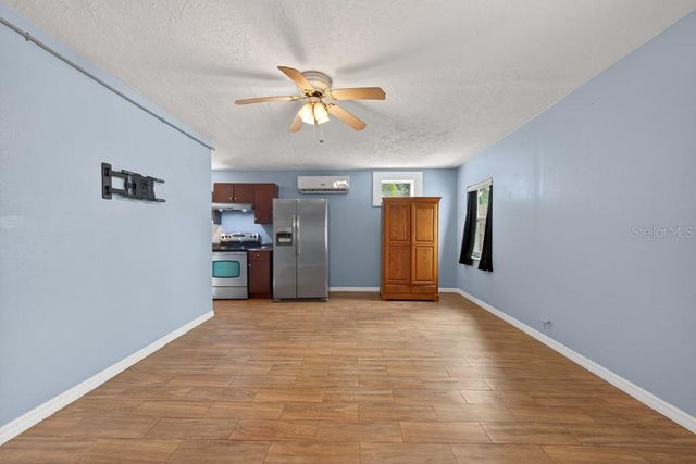 5127 PINE STREET, Seffner, FL 33584