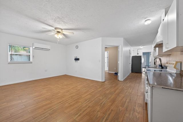 5127 PINE STREET, Seffner, FL 33584