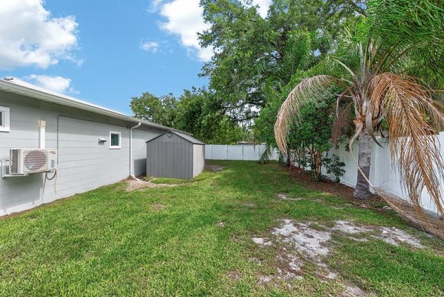 5127 PINE STREET, Seffner, FL 33584
