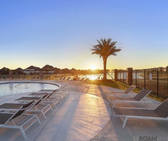 2525 Shore Side Avenue, Baton Rouge, LA 70810