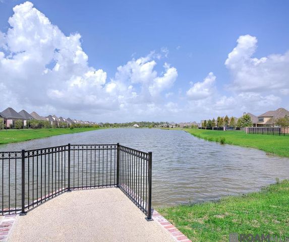 2525 Shore Side Avenue, Baton Rouge, LA 70810