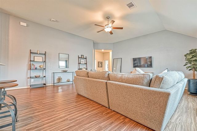 20202 Creekdale Bend Drive, Cypress, TX 77433