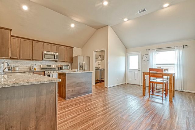 20202 Creekdale Bend Drive, Cypress, TX 77433