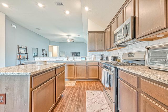 20202 Creekdale Bend Drive, Cypress, TX 77433