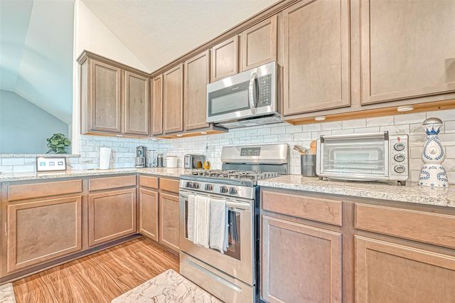 20202 Creekdale Bend Drive, Cypress, TX 77433
