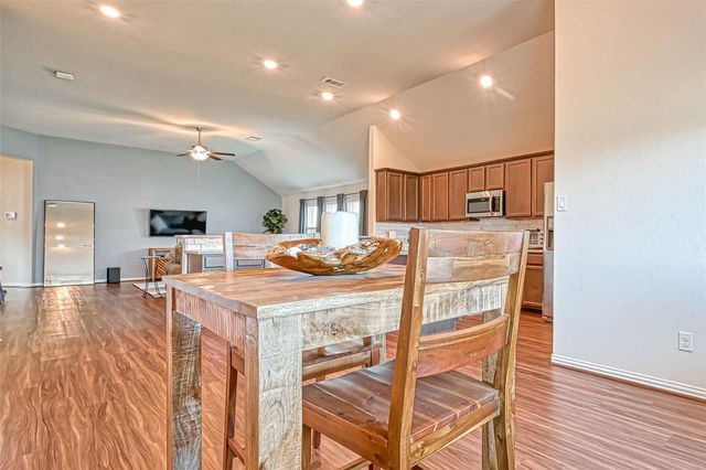 20202 Creekdale Bend Drive, Cypress, TX 77433