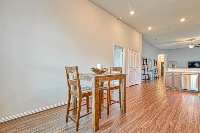 20202 Creekdale Bend Drive, Cypress, TX 77433
