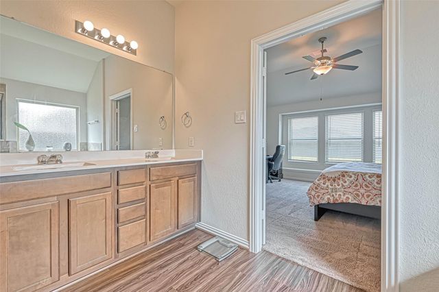 20202 Creekdale Bend Drive, Cypress, TX 77433