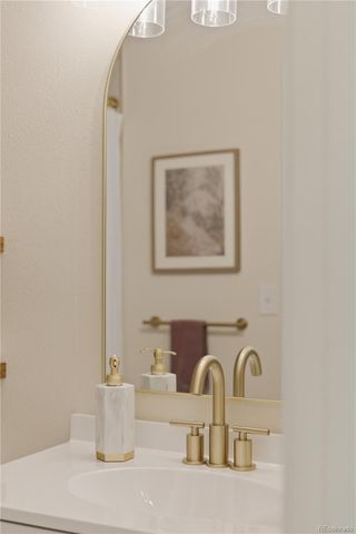 19661 E Bethany Drive, Aurora, CO 80013