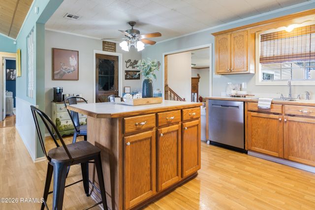 5117 Claude Viator Road, New Iberia, LA 70560