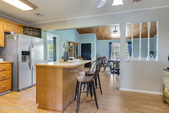 5117 Claude Viator Road, New Iberia, LA 70560