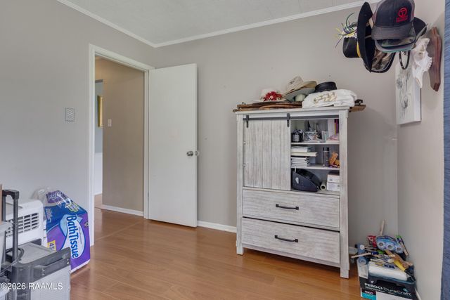 5117 Claude Viator Road, New Iberia, LA 70560