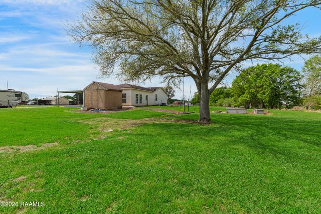 5117 Claude Viator Road, New Iberia, LA 70560