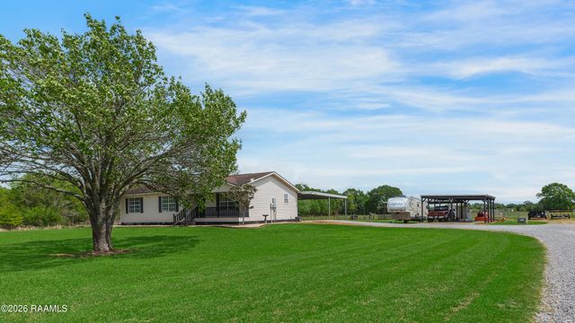 5117 Claude Viator Road, New Iberia, LA 70560