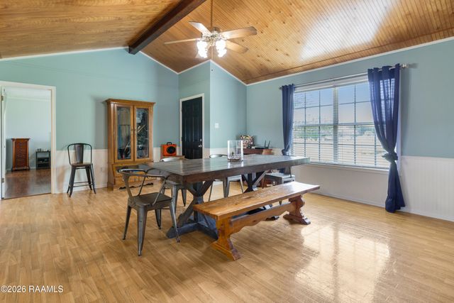 5117 Claude Viator Road, New Iberia, LA 70560