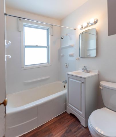 199 James Avenue N, Minneapolis, MN 55405