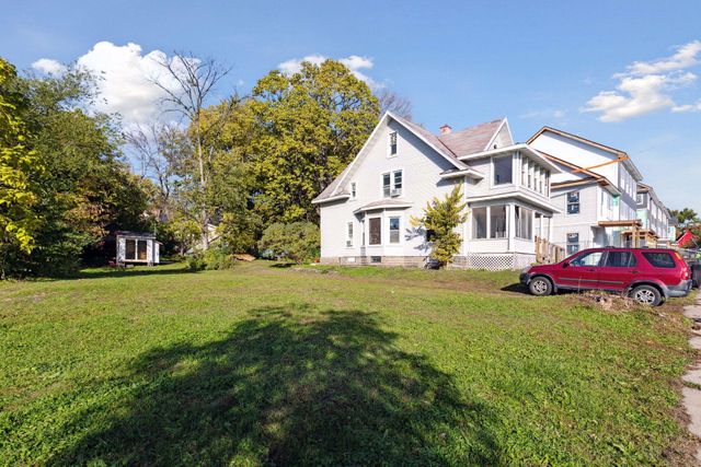 199 James Avenue N, Minneapolis, MN 55405