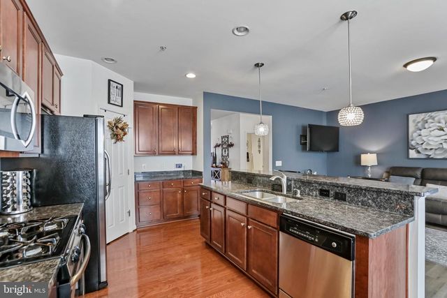9433 STONEWALL RD, Manassas, VA 20110