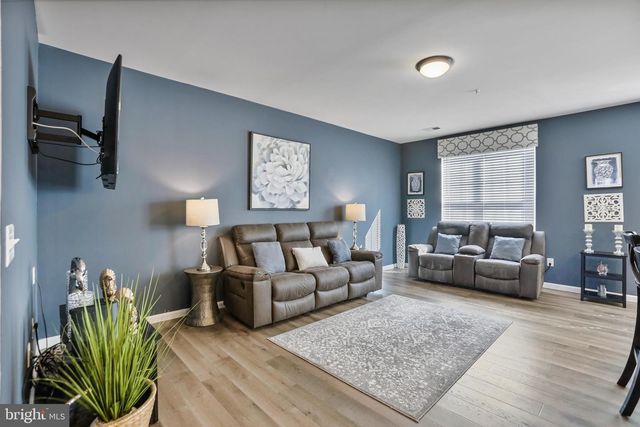 9433 STONEWALL RD, Manassas, VA 20110
